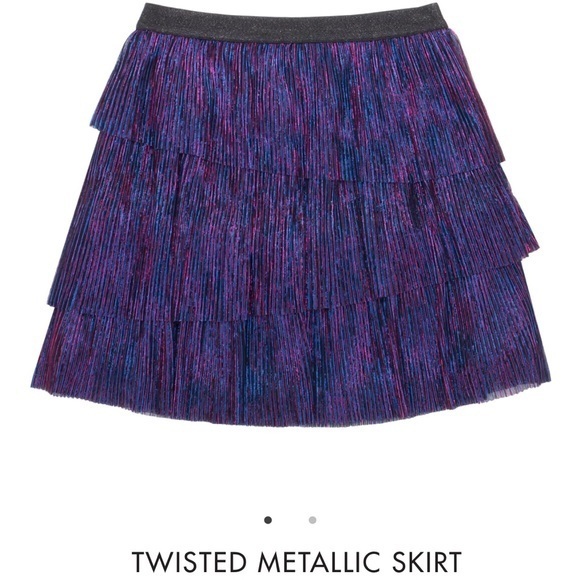 kidpik Other - NWT- KidPik TWISTED METALLIC SKIRT Size M 10